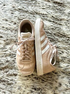 Adidas Women's VL Court 2.0 Pale Pink Suede Sneakers 6.5
